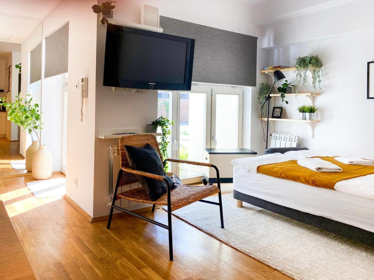 Charming Studio For Couples In The Heart Of Cracow คราคูฟ ภายนอก รูปภาพ